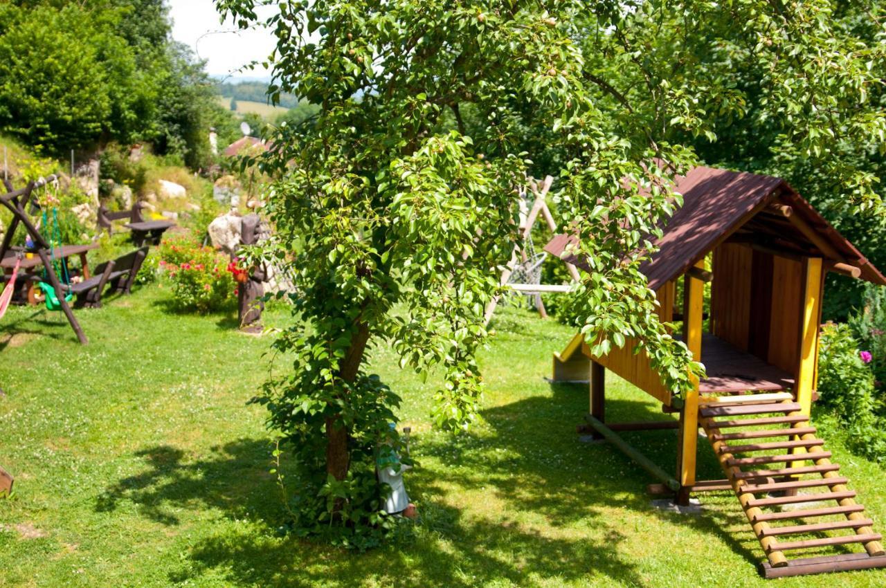Villa Wilcza Gajowka Sosnówka Exterior foto